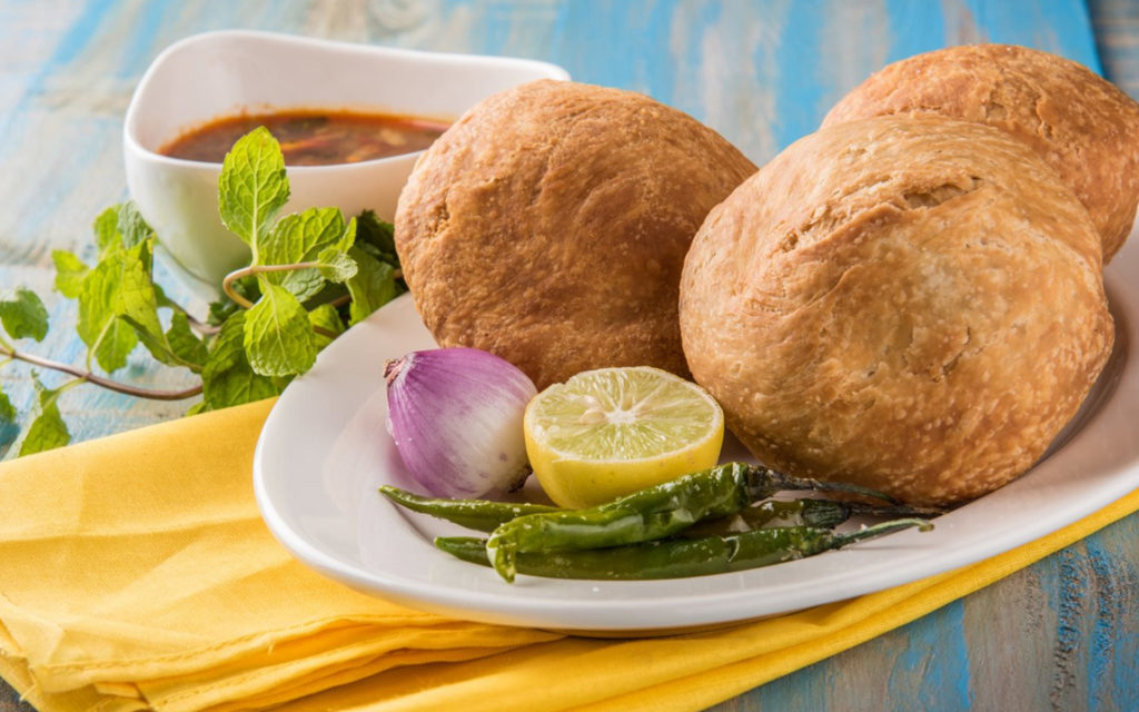 Flavours of Jodhpur until you get your hands on the diversified melange of delicious Kachoris